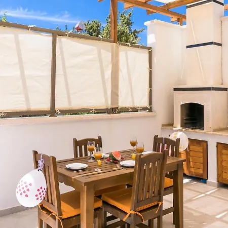 Villa 2 Sleeps 4 Isolated Honeymoon-villa Sardunya
