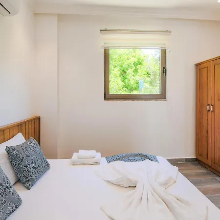 2 Sleeps 4 Isolated Honeymoon-villa Sardunya * Kas