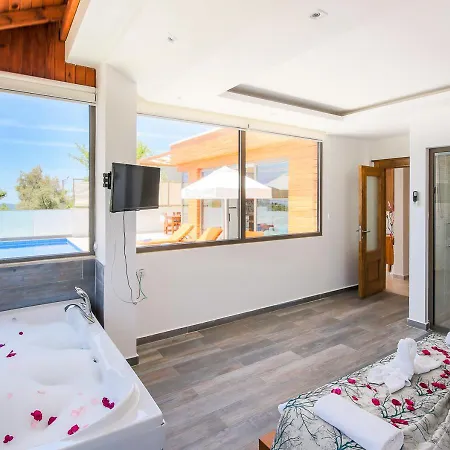 2 Sleeps 4 Isolated Honeymoon-villa Sardunya * Kas