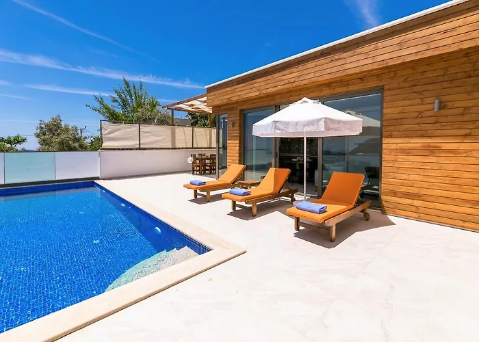 Secluded Sea-view Family Escape-villa Bella2 Sardunya